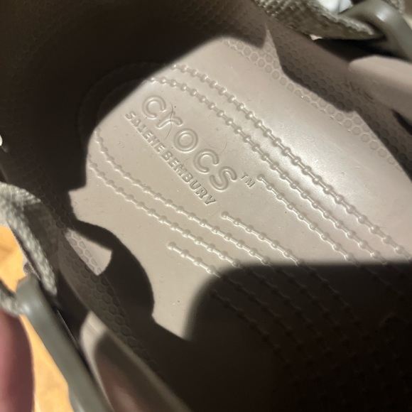 SALEHE BEMBURRY MENEMSHA CROCS! - Picture 2 of 3